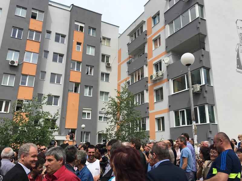  Министър Лиляна Павлова: Очакваме над 750 жилищни блока да  бъдат санирани в страната до края на годината - 1