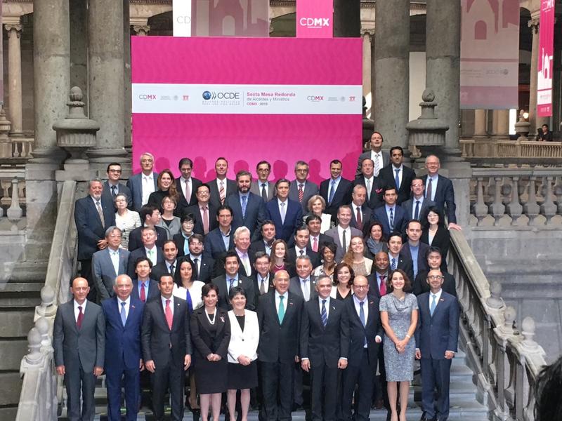 Министър Лиляна Павлова представи полицентричния модел на развитие на регионите по време на среща на високо равнище  на Организацията за икономическо сътрудничество и развитие - 3