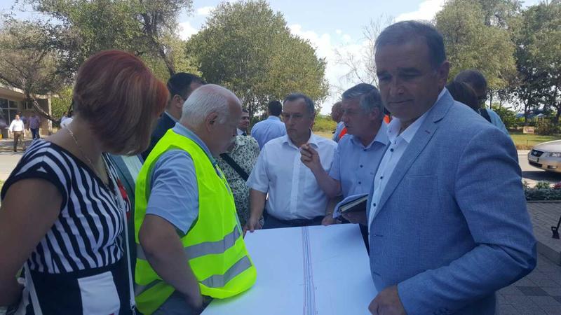 Две локални платна, които да обслужват гражданите и бизнеса, ще бъдат изградени паралелно с рехабилитацията на трасето между Пловдив и Асеновград - 1