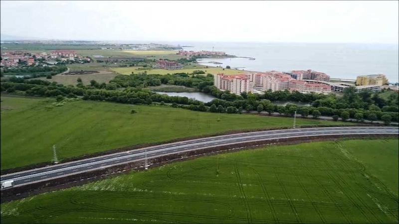 Почиващите на Южното Черноморие пътуват по четирилентов път в участъка между Поморие и Ахелой - 11