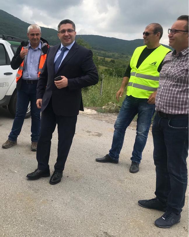 Министър Николай Нанков инспектира укрепването на свлачищата на АМ „Люлин“ и съоръженията при 20-ти и 37-ми км на АМ „Тракия“ - 12