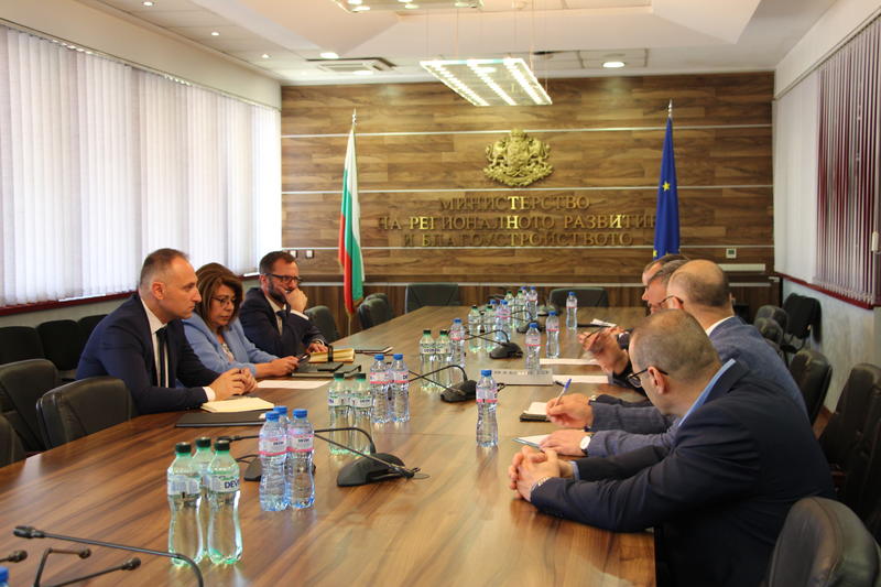 Министър Коритарова проведе работна среща с Камарата на строителите в България - 2