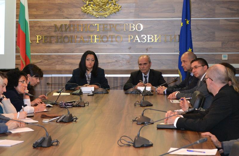  Лиляна Павлова: След 20 години  България отново започва да строи язовири за питейна вода - 2