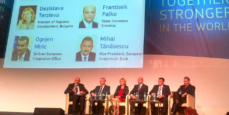 Министърът на регионалното развитие Десислава Терзиева участва във втория годишен форум за Стратегията на ЕС за Дунавския регион - 2