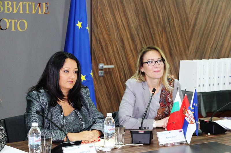  Министър Лиляна Павлова: Започва изпълнението на първите 37 проекта за над 34 млн. лв. по програмата за трансгранично сътрудничество България - Сърбия от новия програмен период - 6