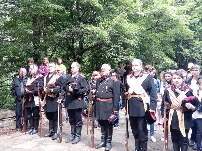 Министър Нанков се включи в чествания на Априлското въстание - 4