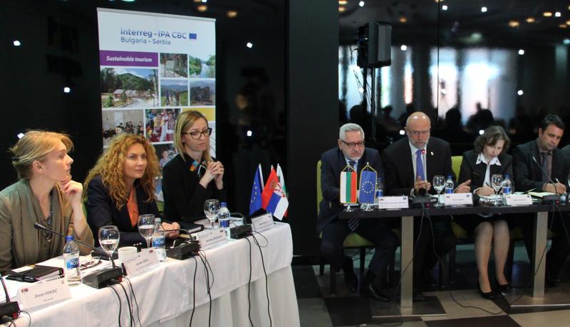 Зам.-министър Деница Николова: Отчитаме огромен интерес по програмата за сътрудничество със Сърбия - 2
