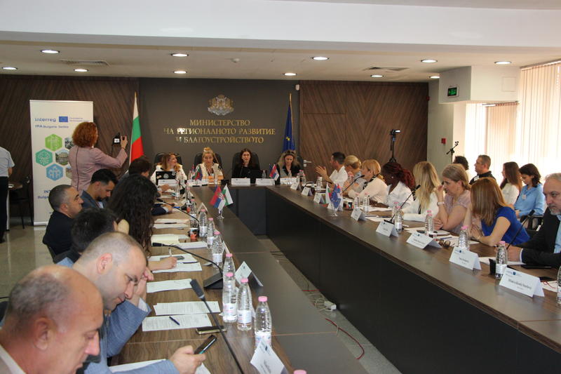 Over EUR 4.6 million is allocated for public services for the benefit of the population in the border regions of Bulgaria and Serbia - 2